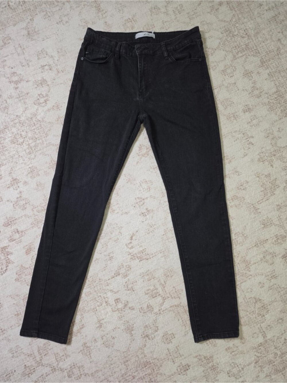KanCan Black Mid-Rise Skinny Jeans Size 13/30 Stretch Denim